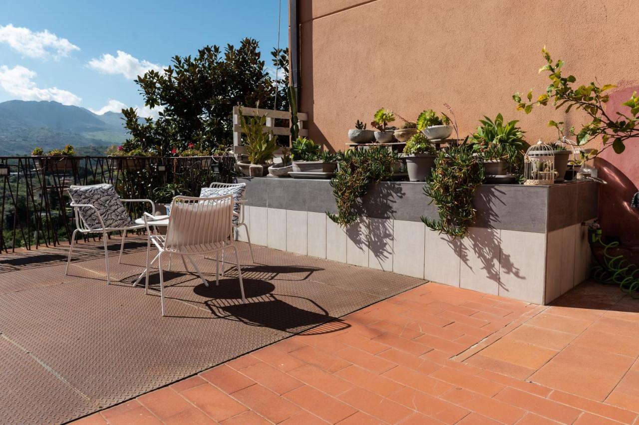 Bnb Casa Rossa Monreale Exteriör bild